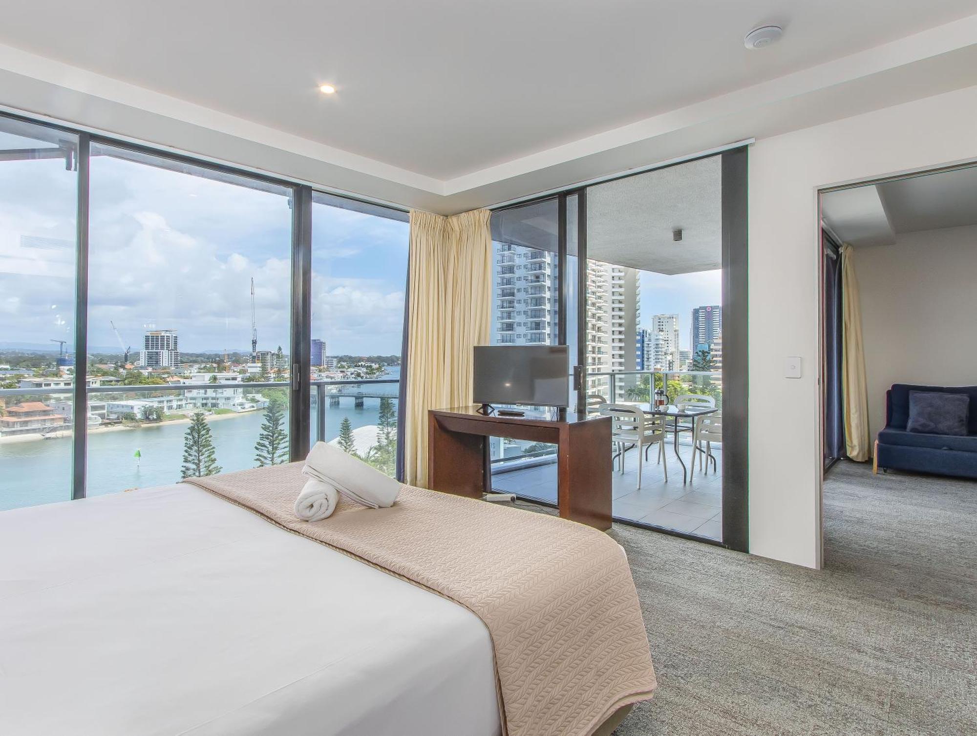 Ferienwohnung Circle On Cavill - Hosted By Coastal Letting Gold Coast Exterior foto