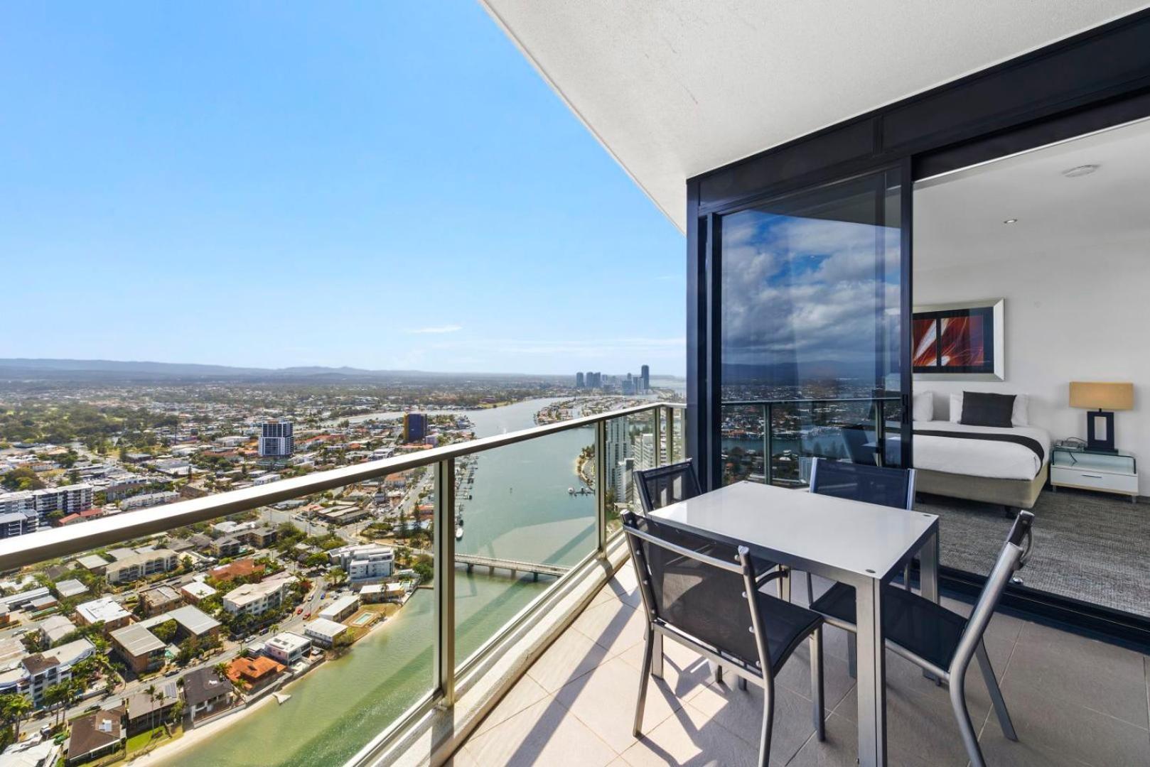 Ferienwohnung Circle On Cavill - Hosted By Coastal Letting Gold Coast Exterior foto