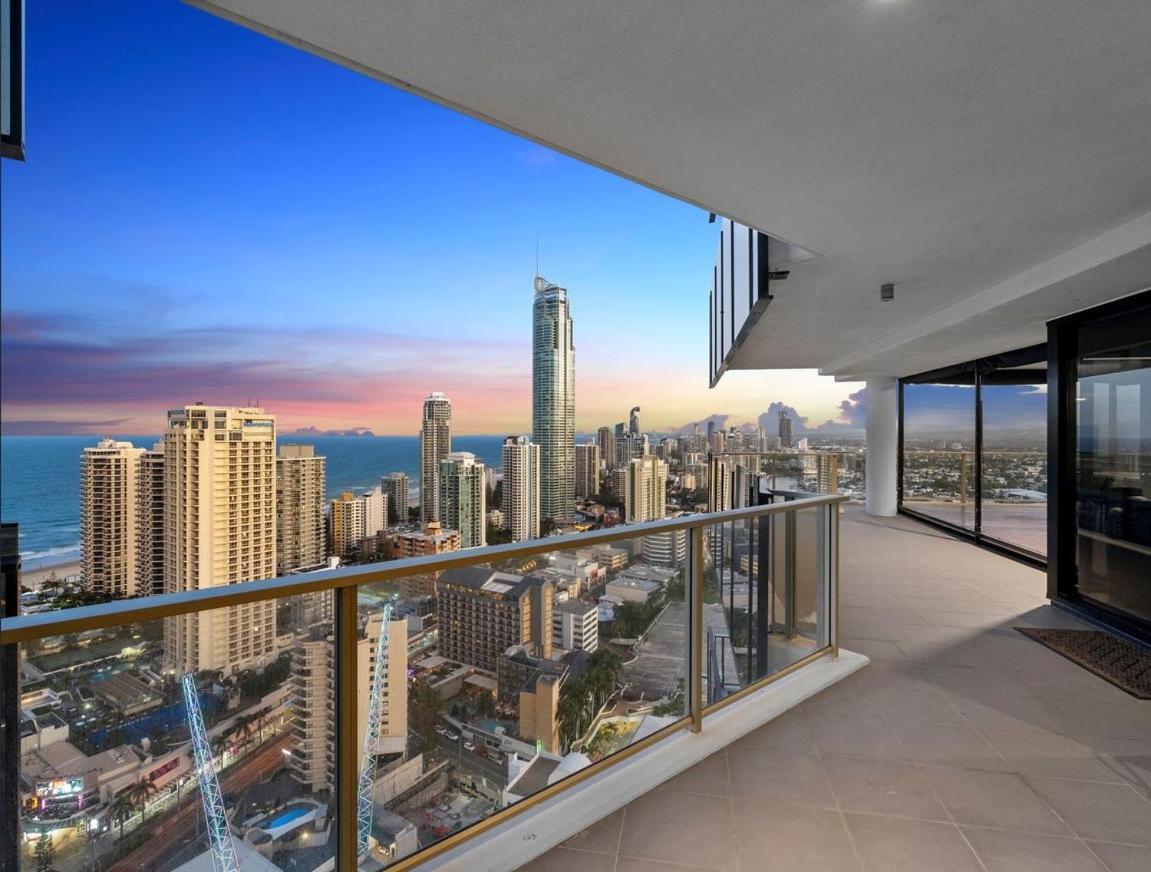 Ferienwohnung Circle On Cavill - Hosted By Coastal Letting Gold Coast Exterior foto